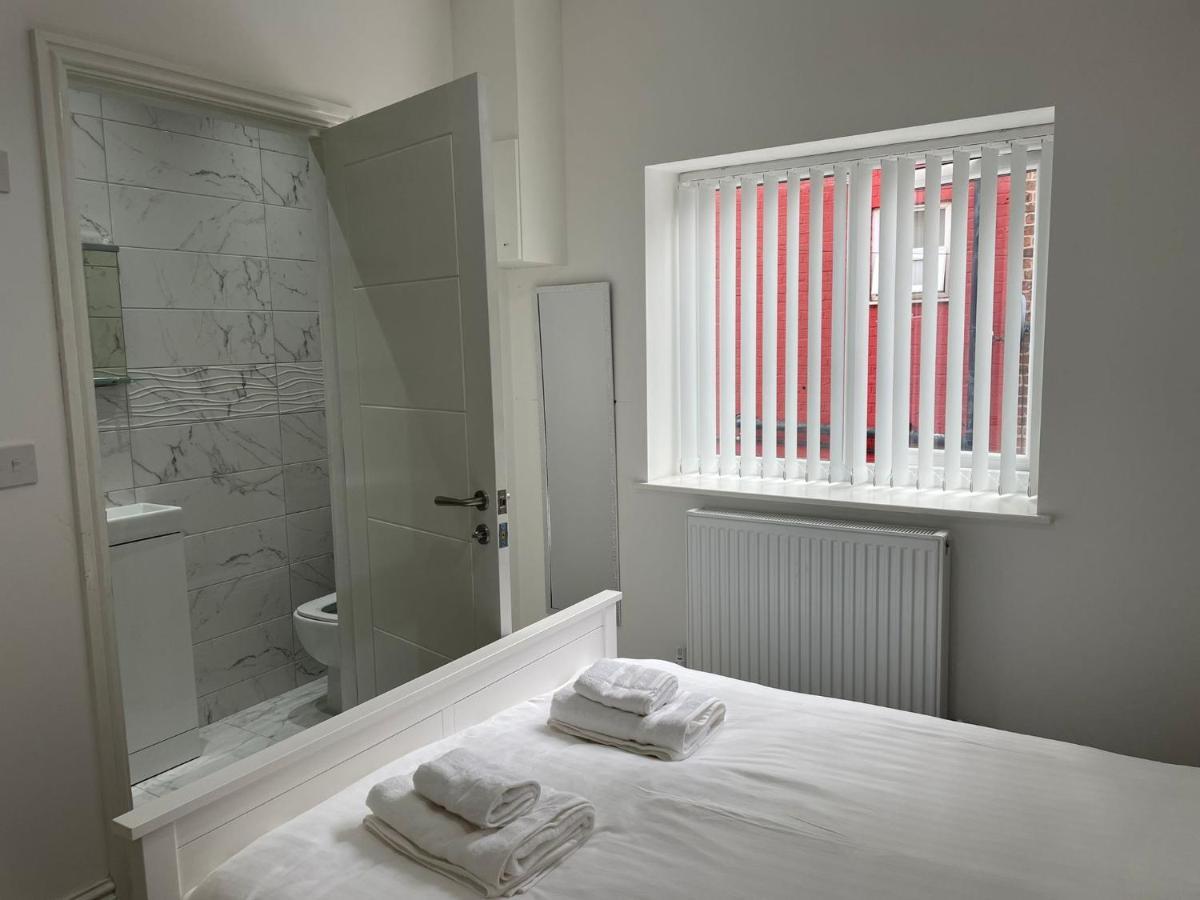 Citybreaks Rooms With Free Parking Liverpool Eksteriør bilde