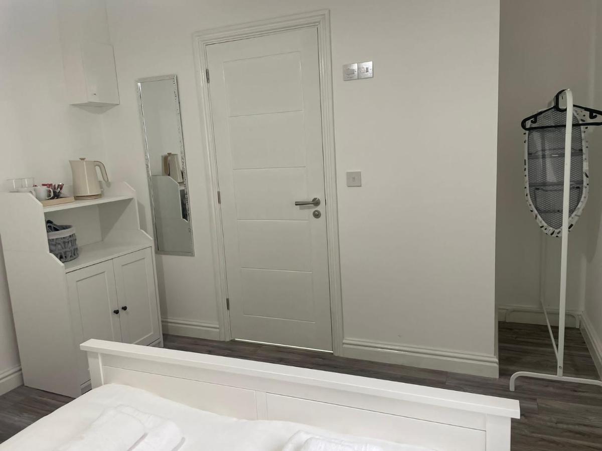 Citybreaks Rooms With Free Parking Liverpool Eksteriør bilde