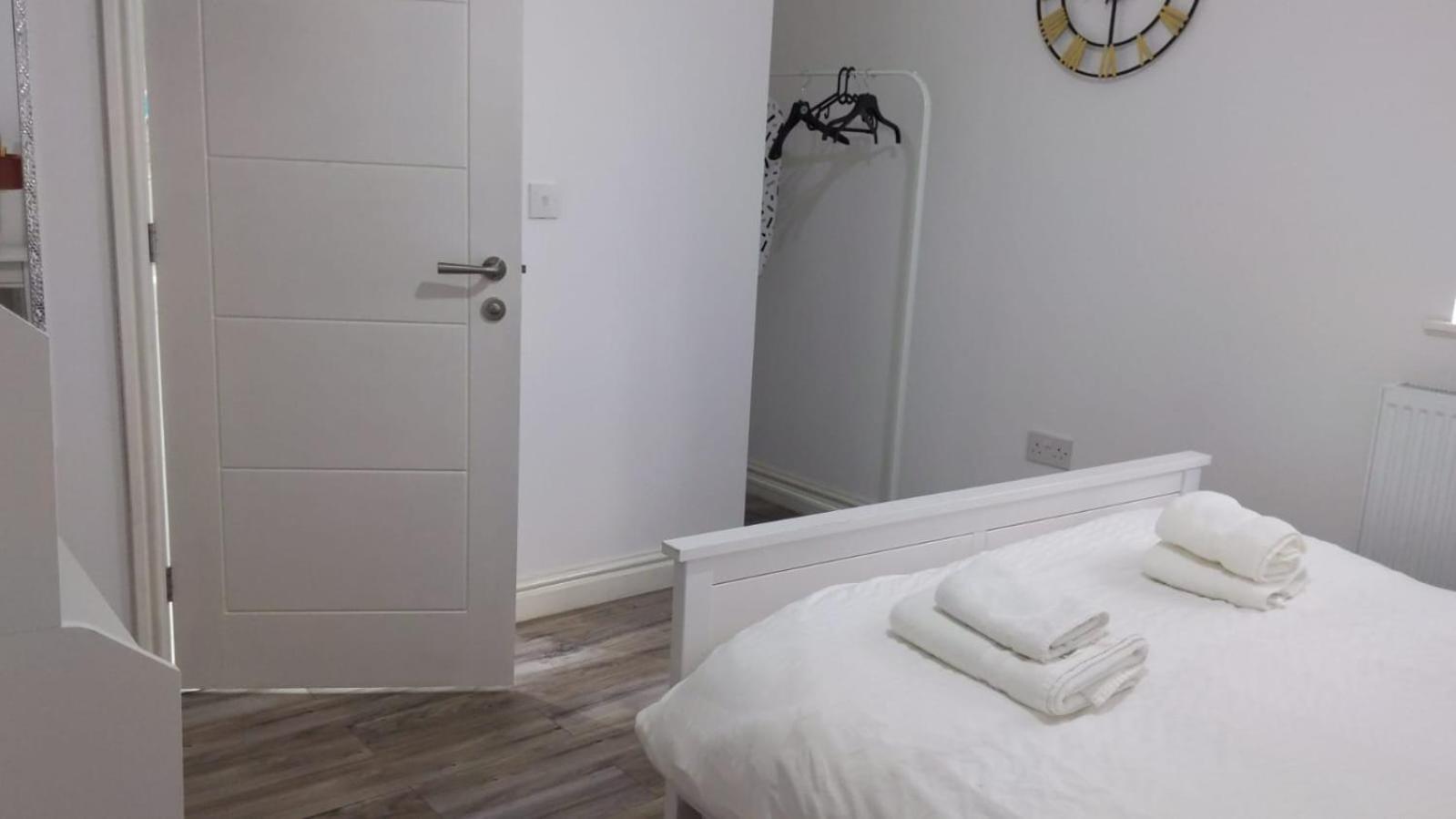 Citybreaks Rooms With Free Parking Liverpool Eksteriør bilde